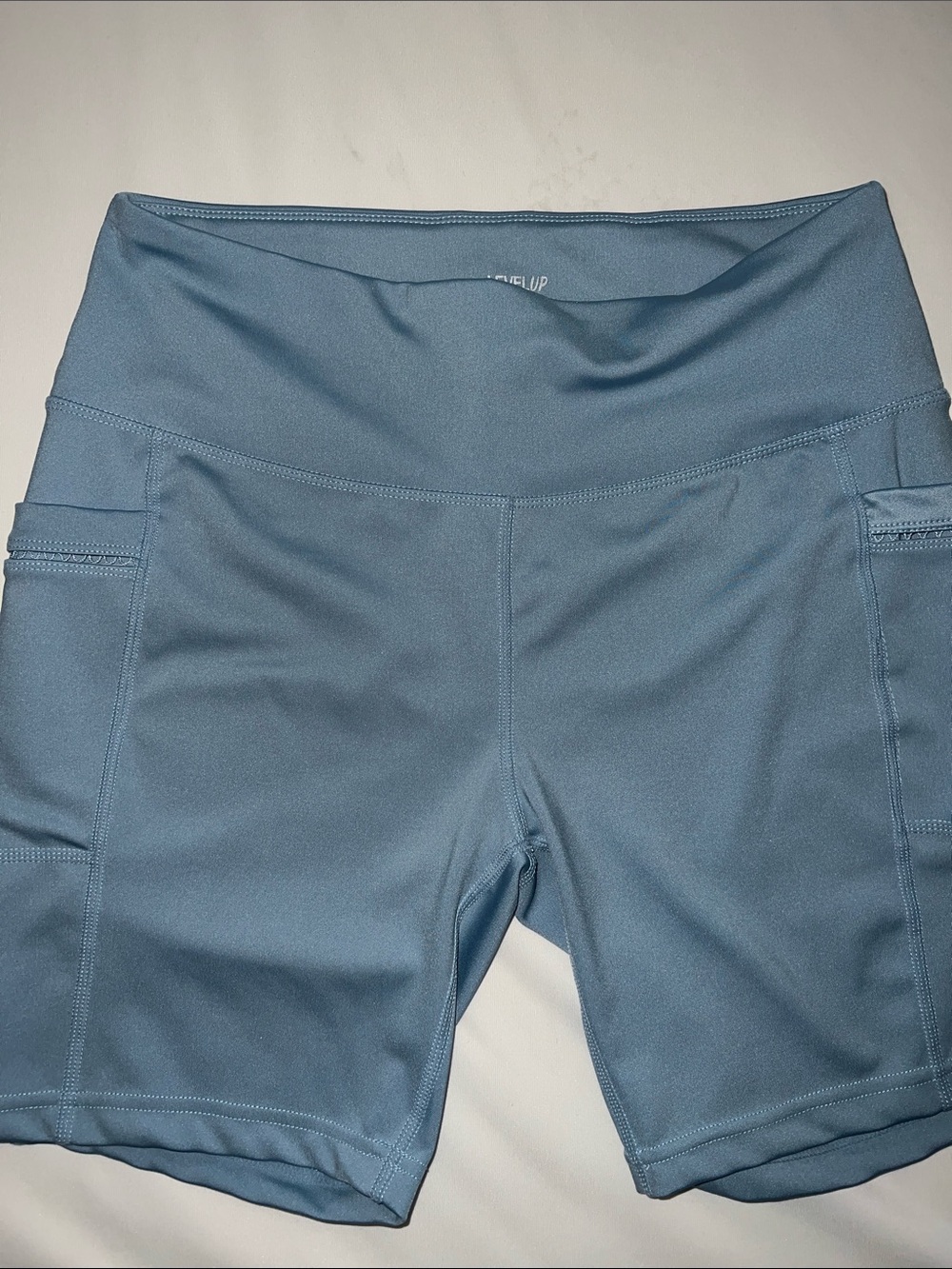 Level up active shorts